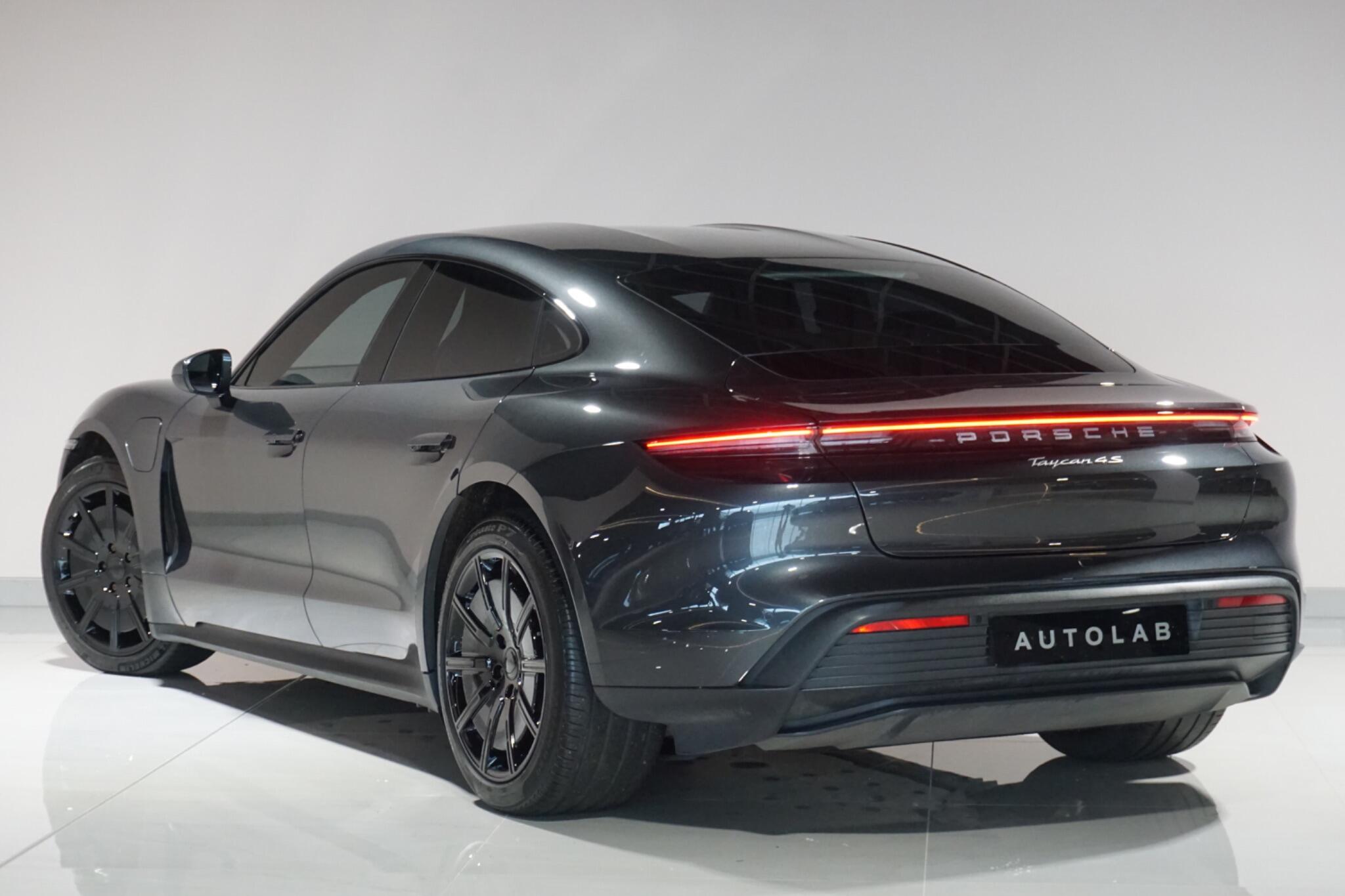 Porsche Taycan Performance Plus 93.4kWh 4S Saloon 4dr Electric Auto 4WD (571 ps)